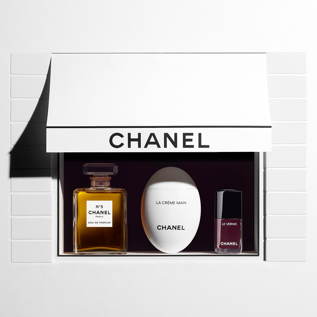CHANEL 2021 Holiday Makeup Bag  Beauty Gift Sets  IcanGWP  IcanGWP Gift  with Purchase